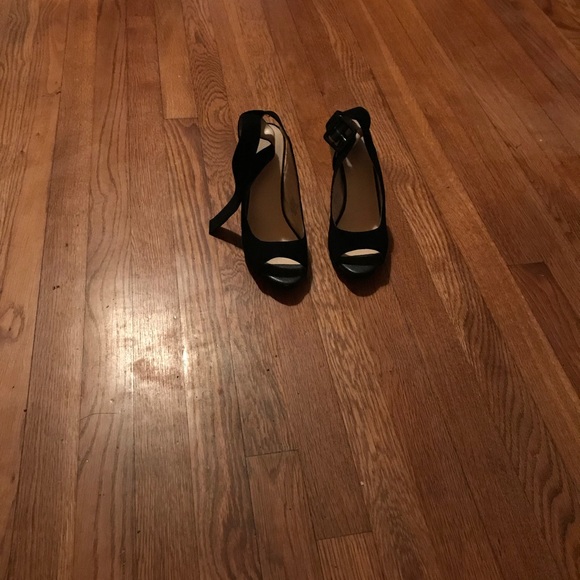 Sandal - Picture 2 of 2